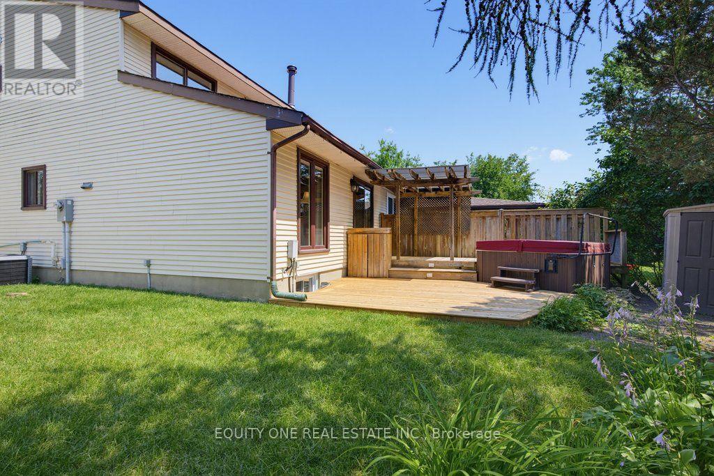 3380 UPLANDS DRIVE - 47