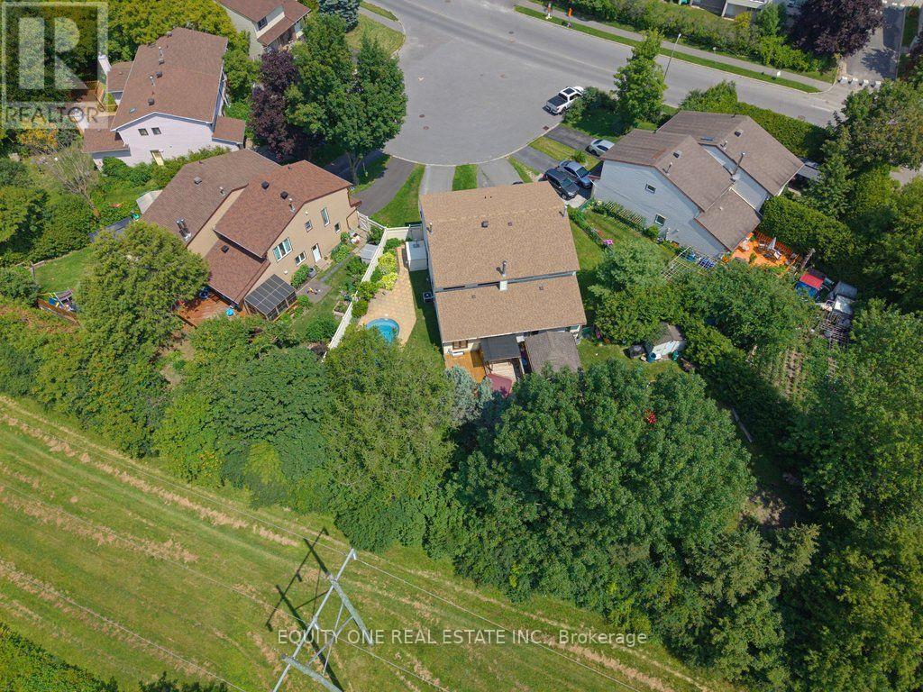 3380 UPLANDS DRIVE - 6