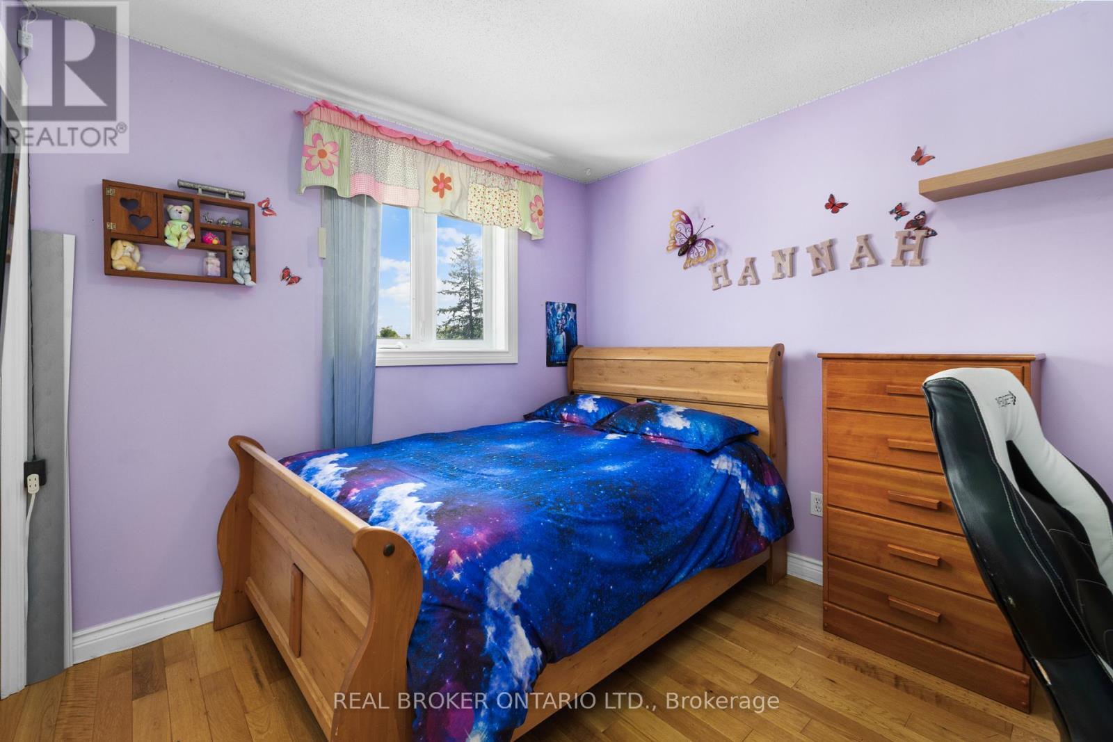 320 CLOTHIER STREET W - 27