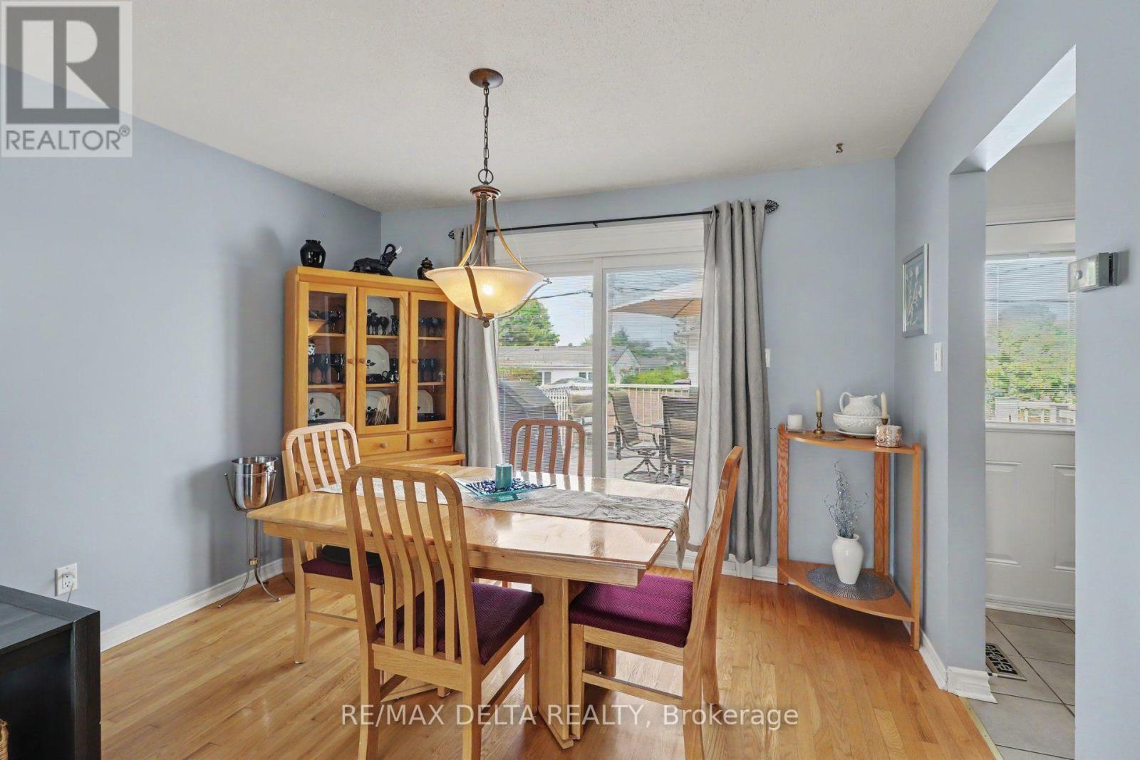 331 ROXDALE AVENUE - 12
