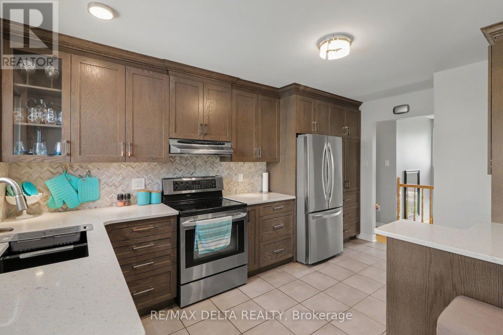 331 ROXDALE AVENUE - 9