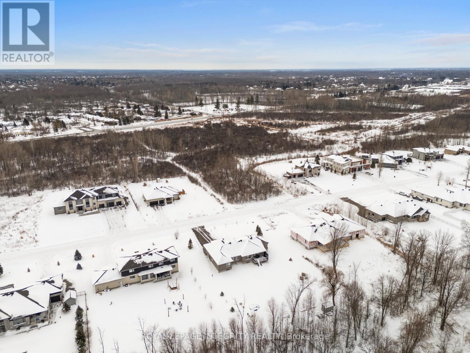 Land for Sale in Ottawa – 671 BALLYCASTLE CRESCENT, Ottawa – MLS# X13613682 - Image 9