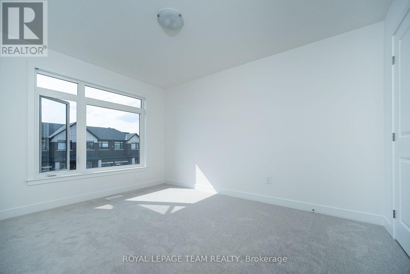 3 Bed, 3 Bath House for Rent in Ottawa – 807 MOCHI CIRCLE, Ottawa – MLS# X13613684 - Image 22