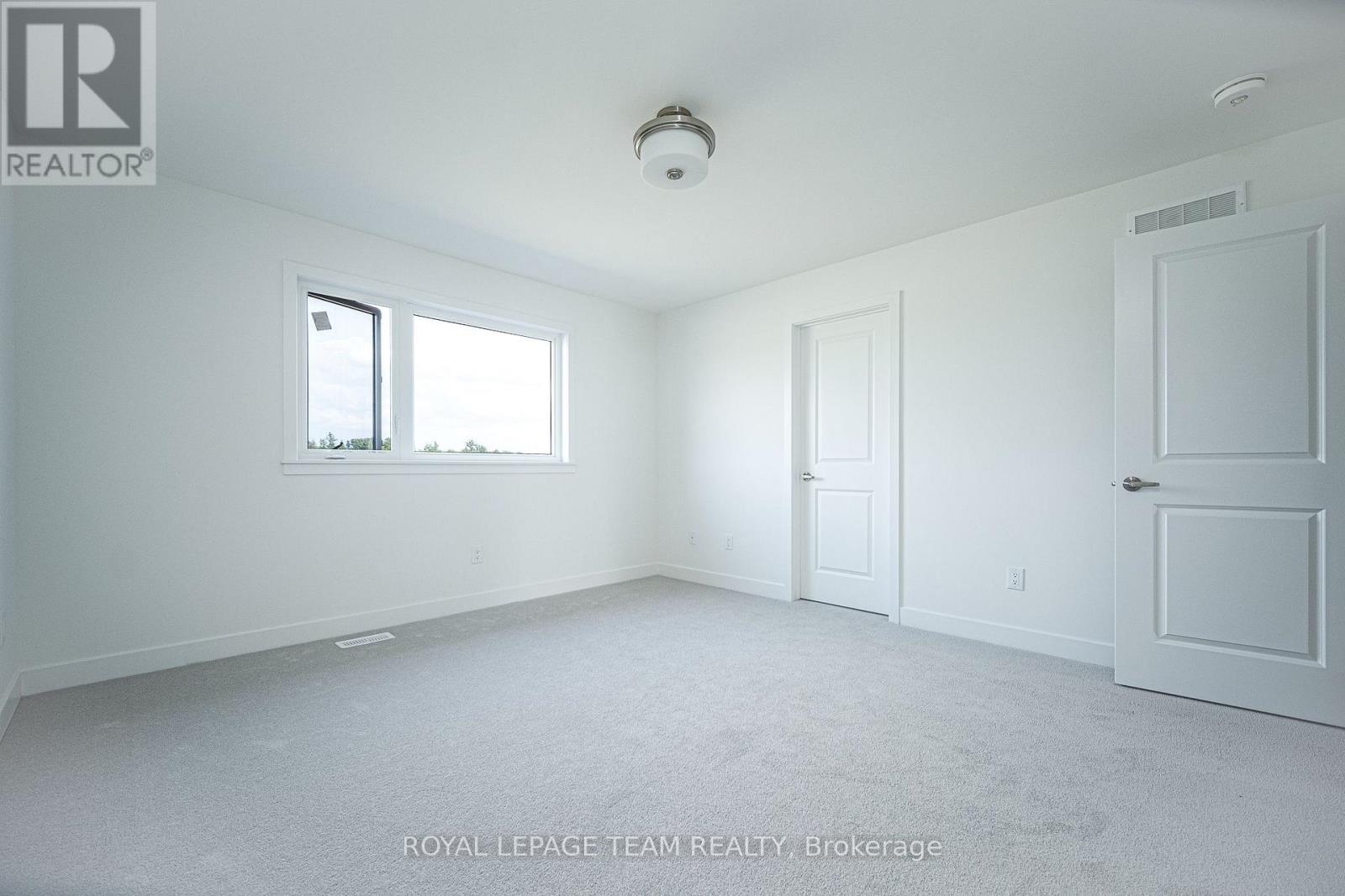 3 Bed, 3 Bath House for Rent in Ottawa – 807 MOCHI CIRCLE, Ottawa – MLS# X13613684 - Image 23