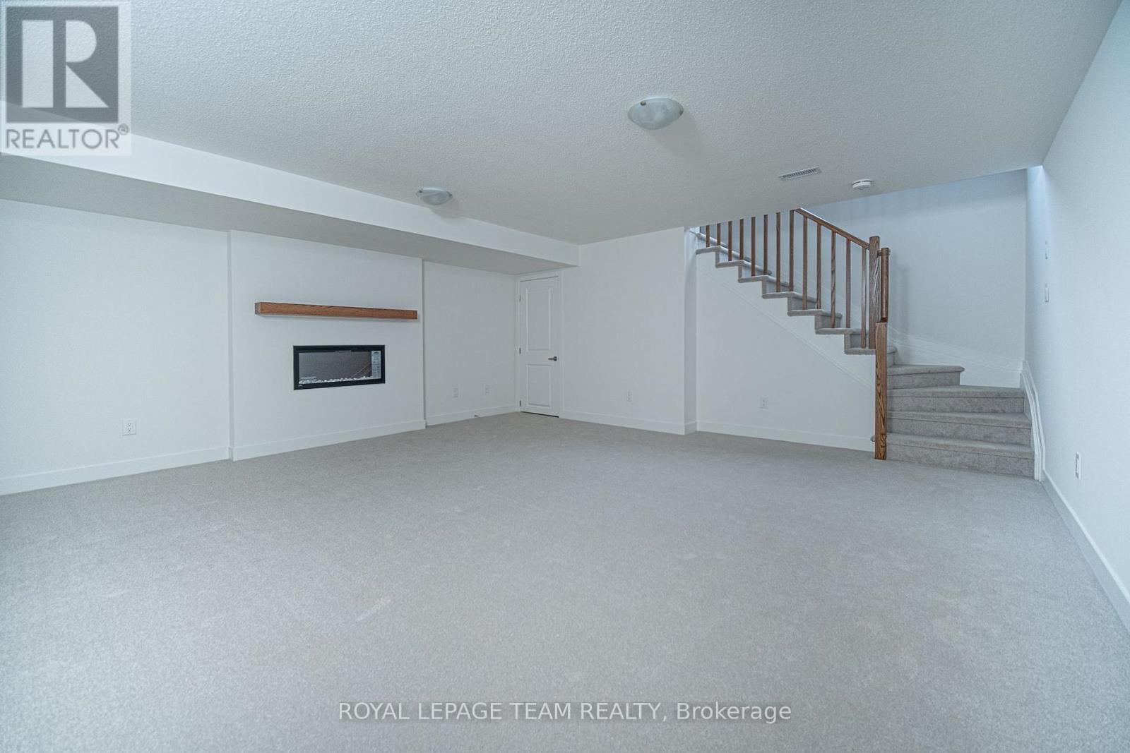 3 Bed, 3 Bath House for Rent in Ottawa – 807 MOCHI CIRCLE, Ottawa – MLS# X13613684 - Image 29