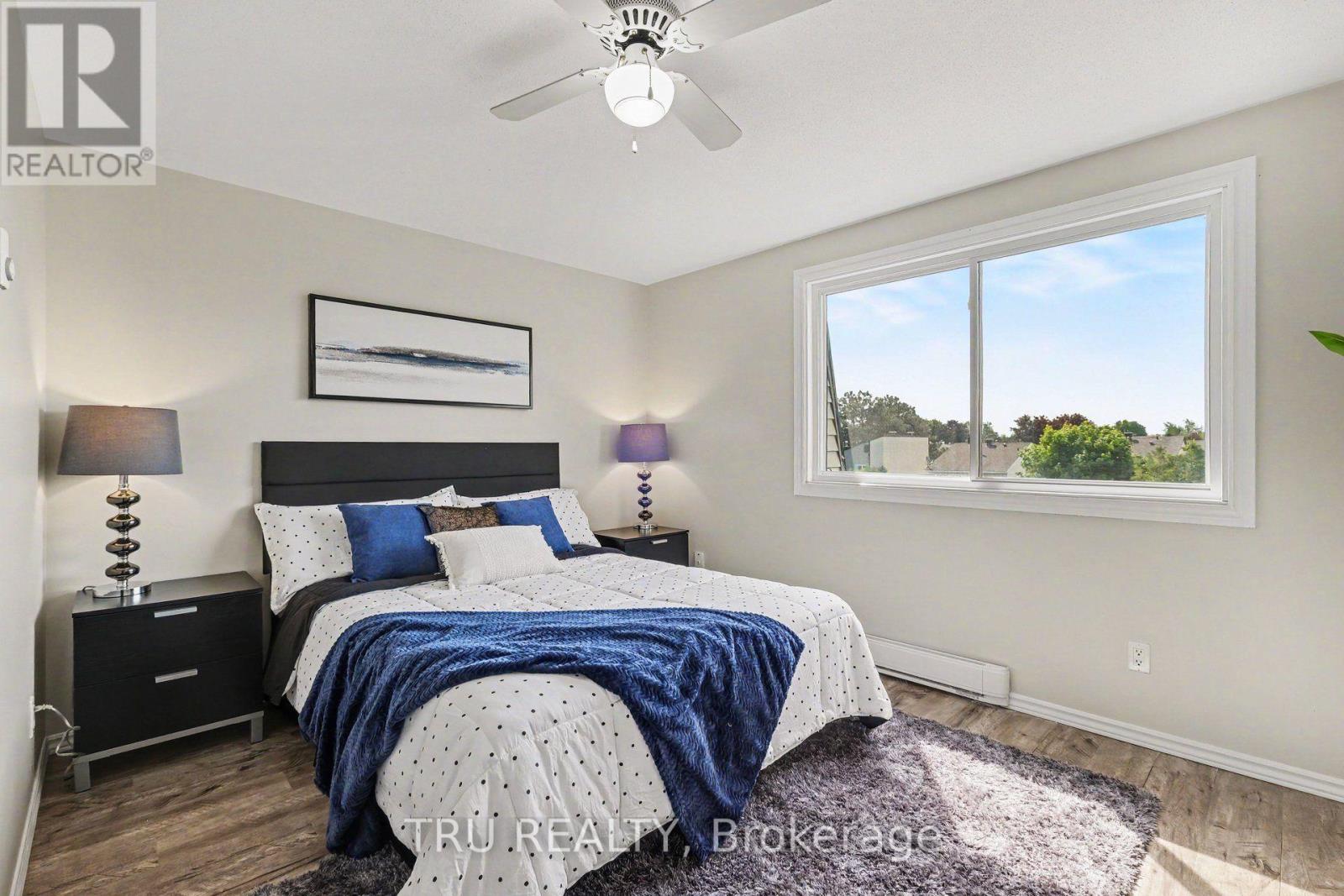 #8 22 SWEETBRIAR CIRCLE - 14