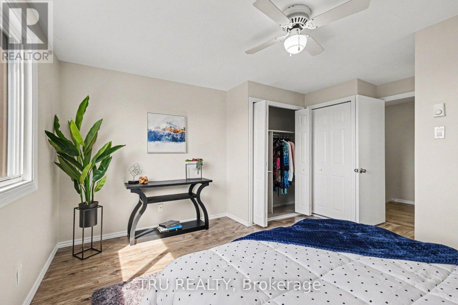 #8 22 SWEETBRIAR CIRCLE - 15