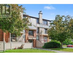8 - 22 SWEETBRIAR CIRCLE — photo 3
