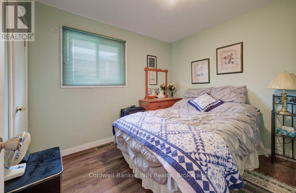 140 QUEEN STREET E - 13