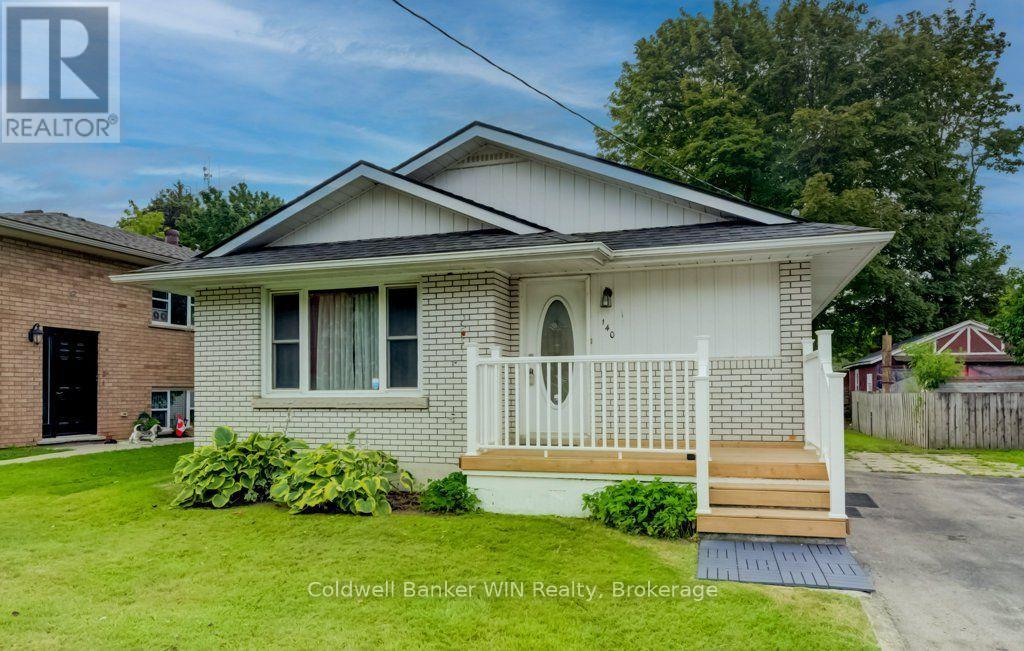 140 QUEEN STREET E - 3