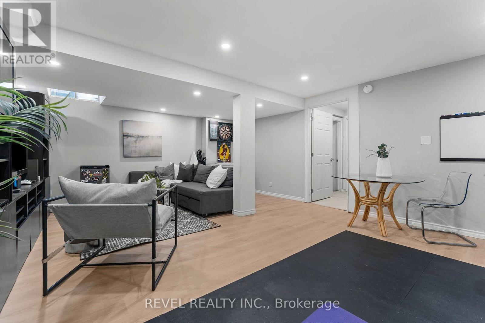 156 RANDS ROAD - Image 32