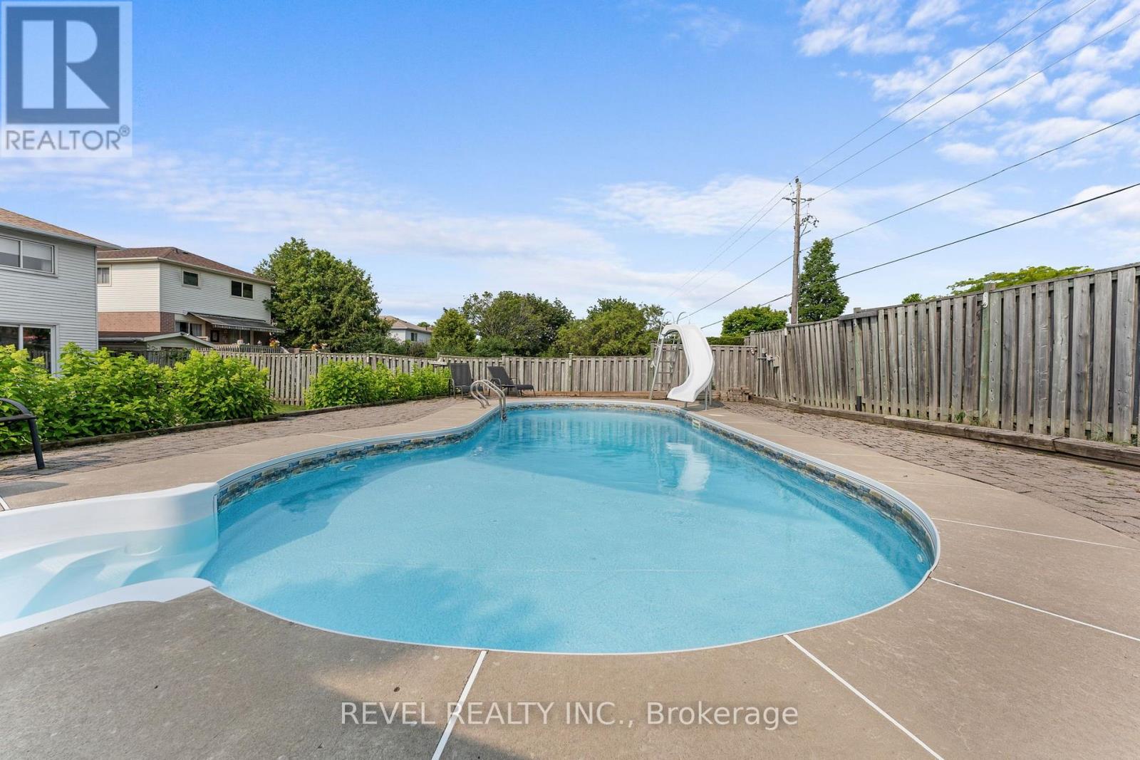 156 RANDS ROAD - Image 40