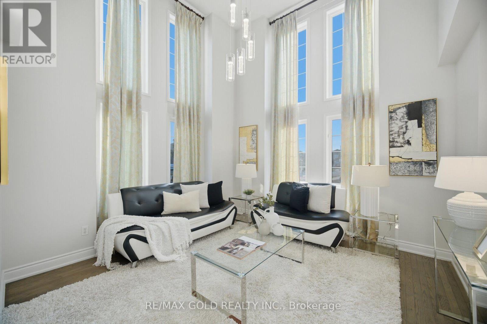 71 LEAGATE STREET - 10