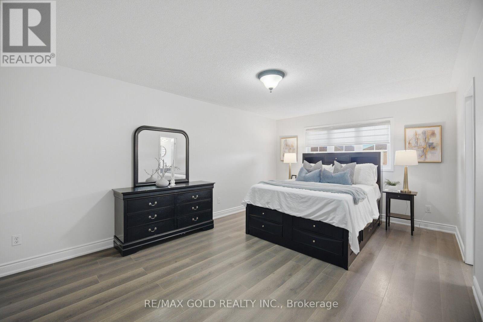 71 LEAGATE STREET - 21