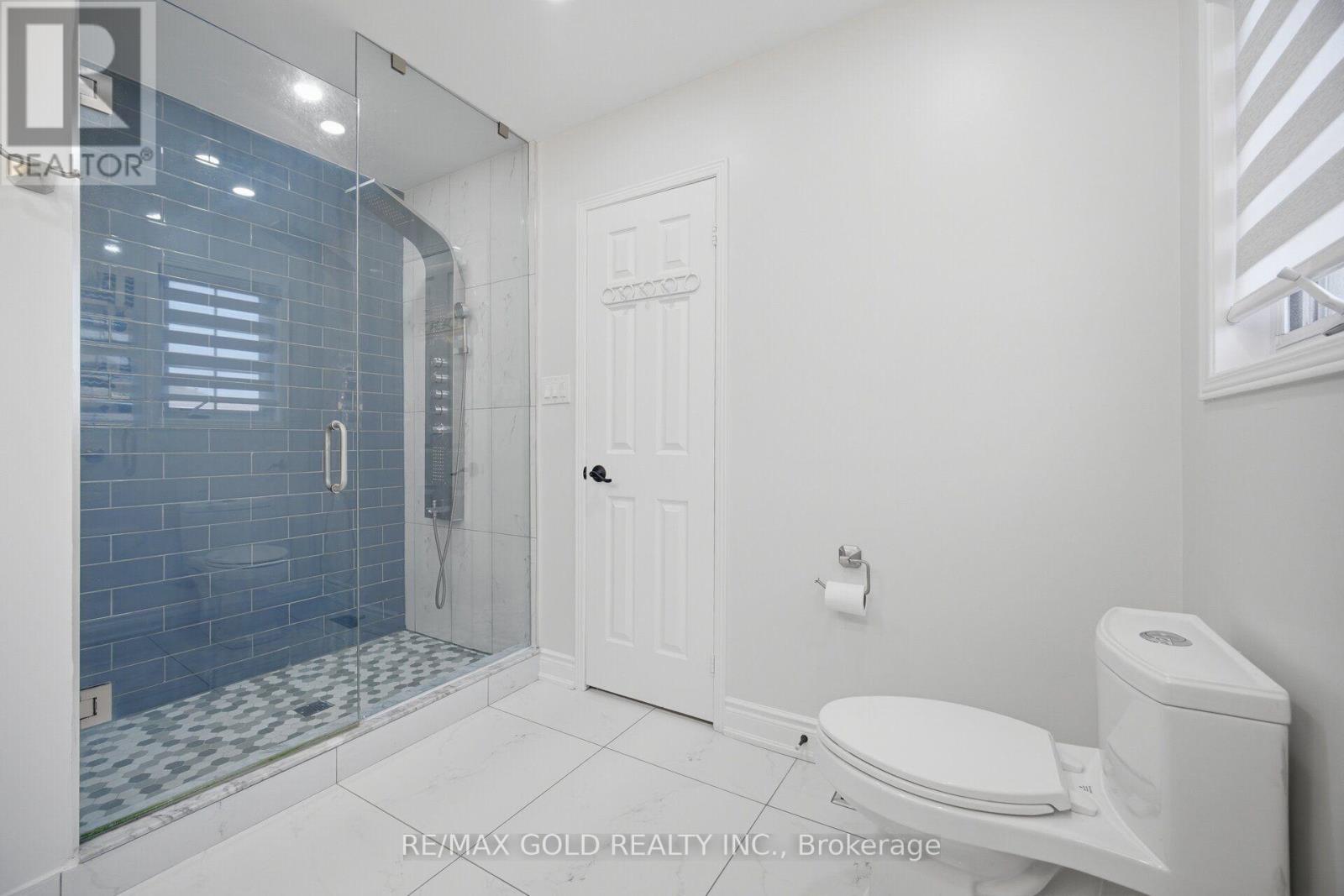 71 LEAGATE STREET - 24