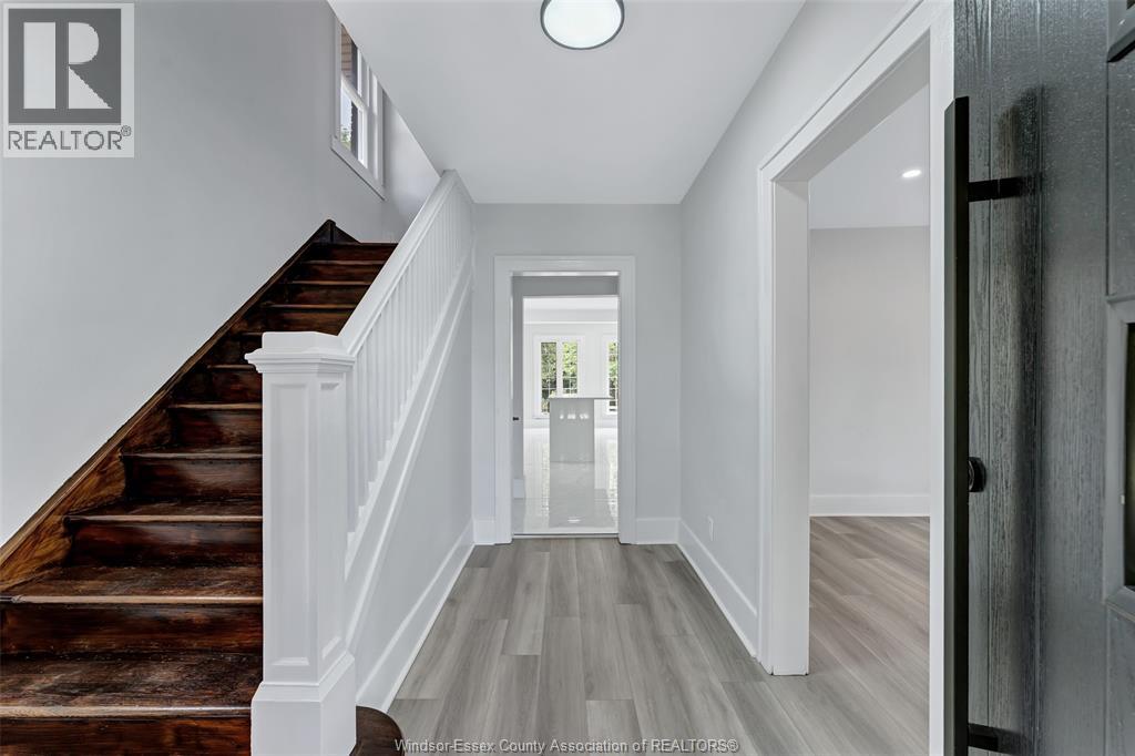 2390 PRINCESS AVENUE - 7