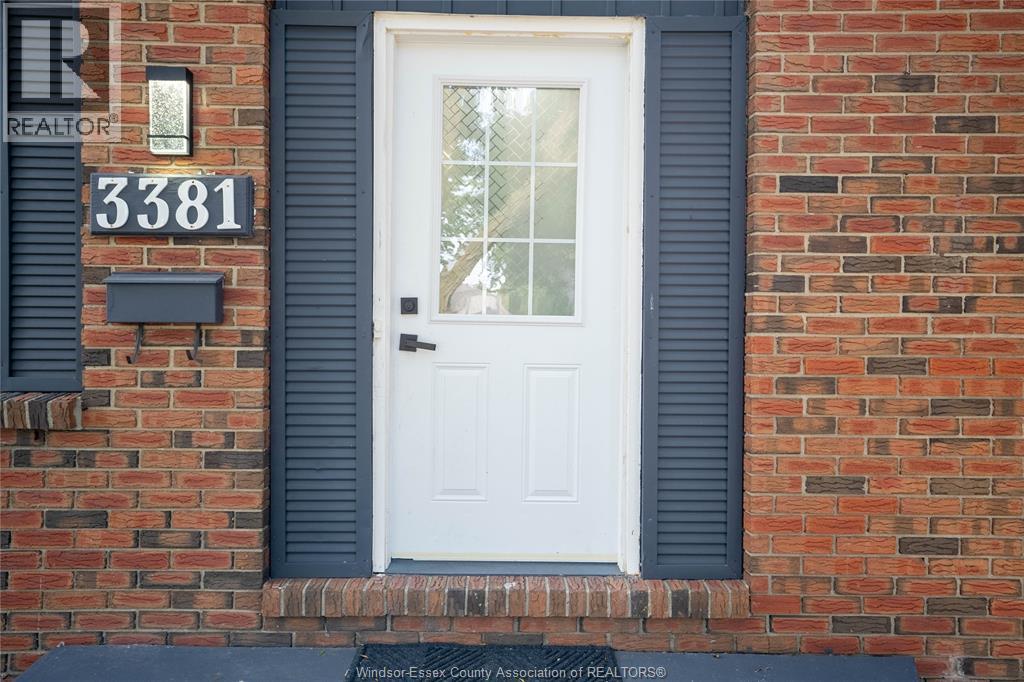 3381 Pineview CRESCENT - Image 4