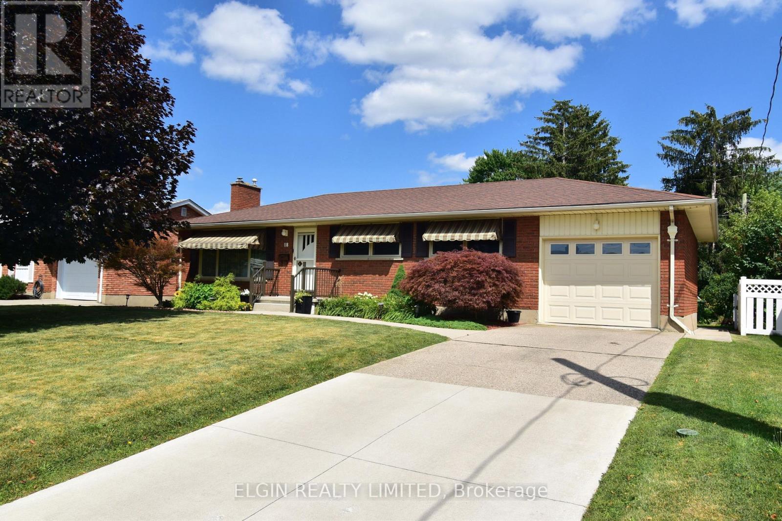 18 PULLEN AVENUE - 1