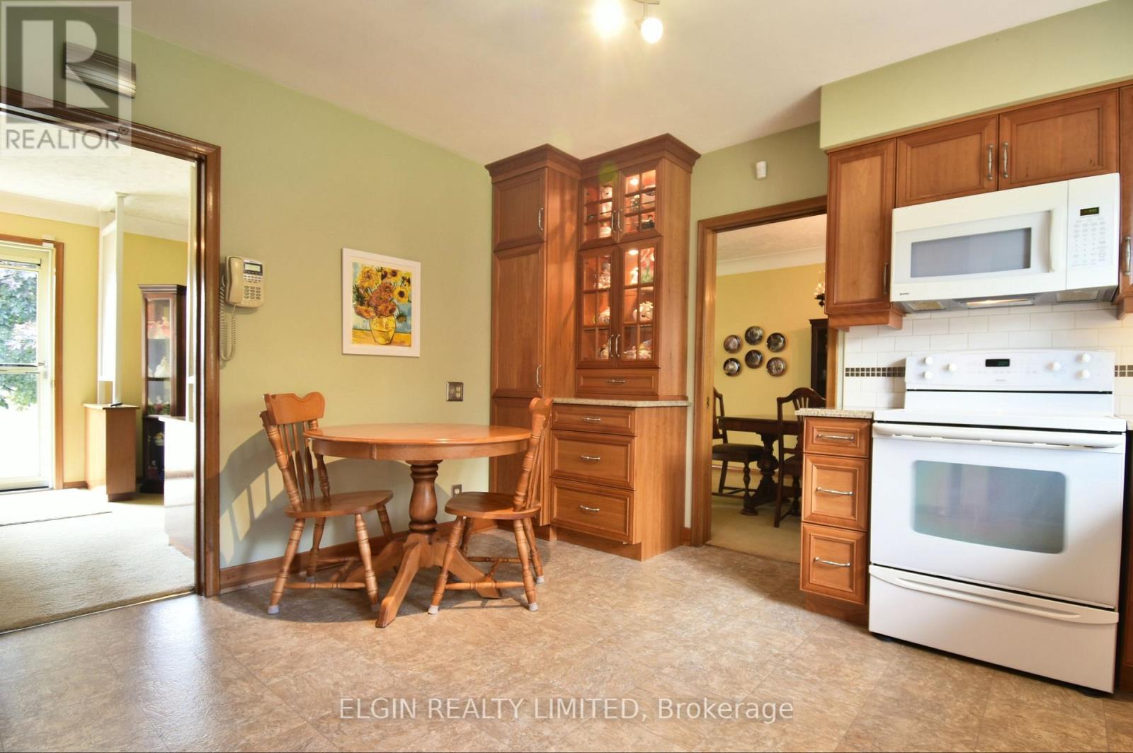 18 PULLEN AVENUE - 2