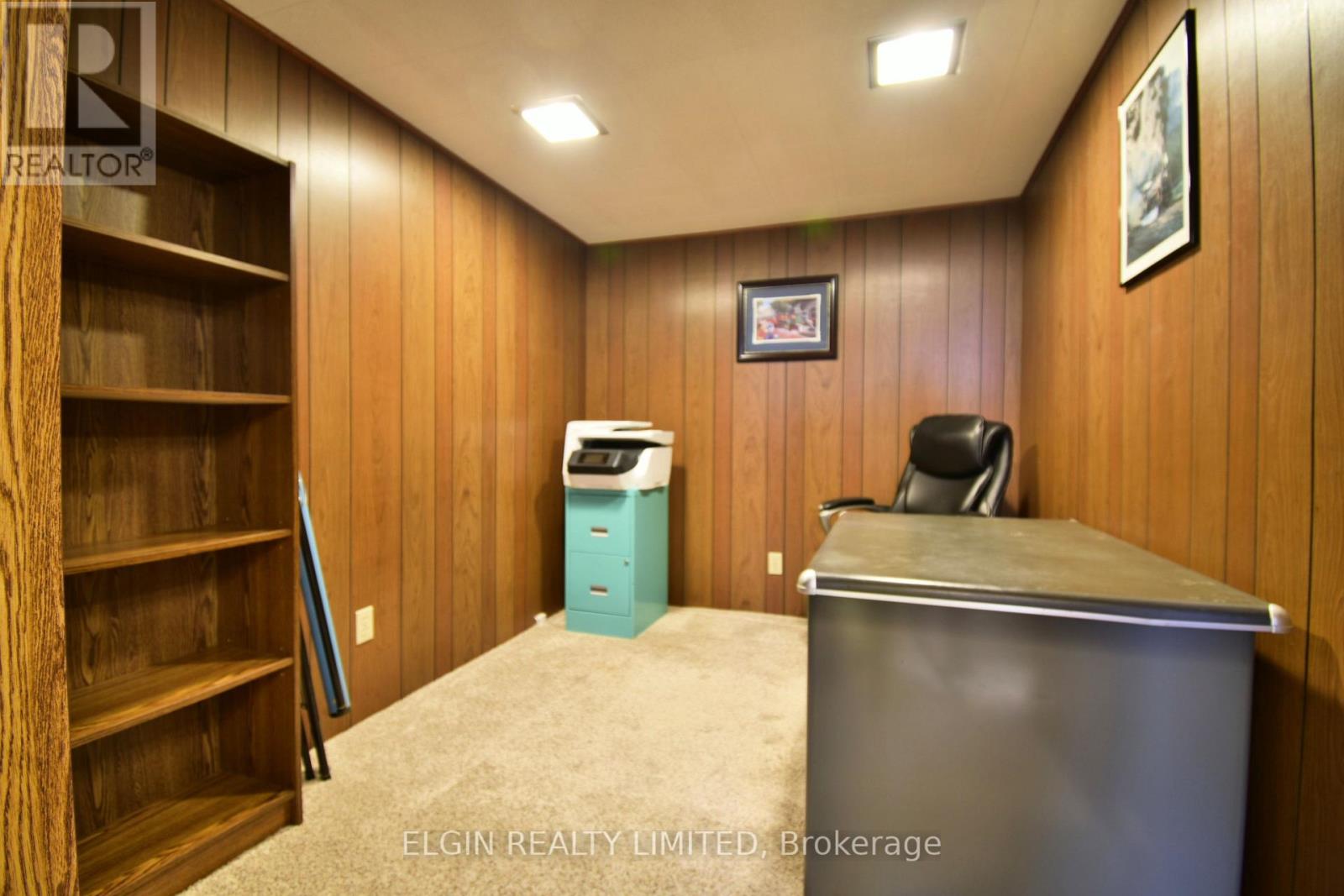 18 PULLEN AVENUE - 21