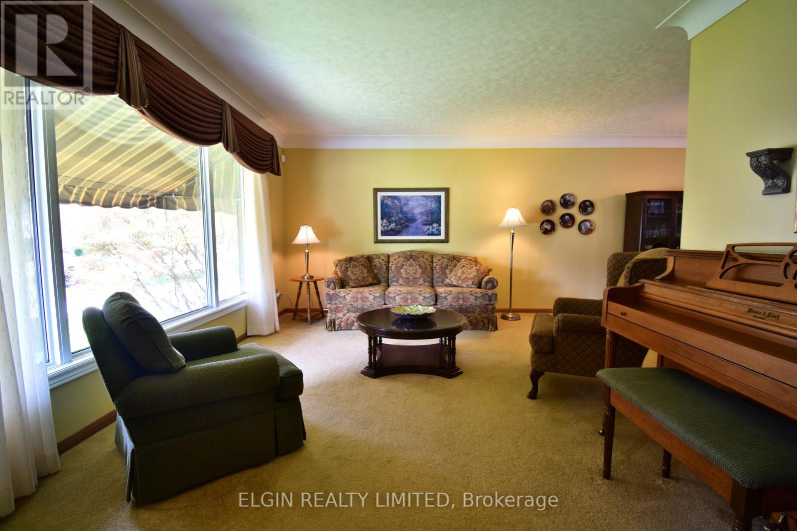 18 PULLEN AVENUE - 7