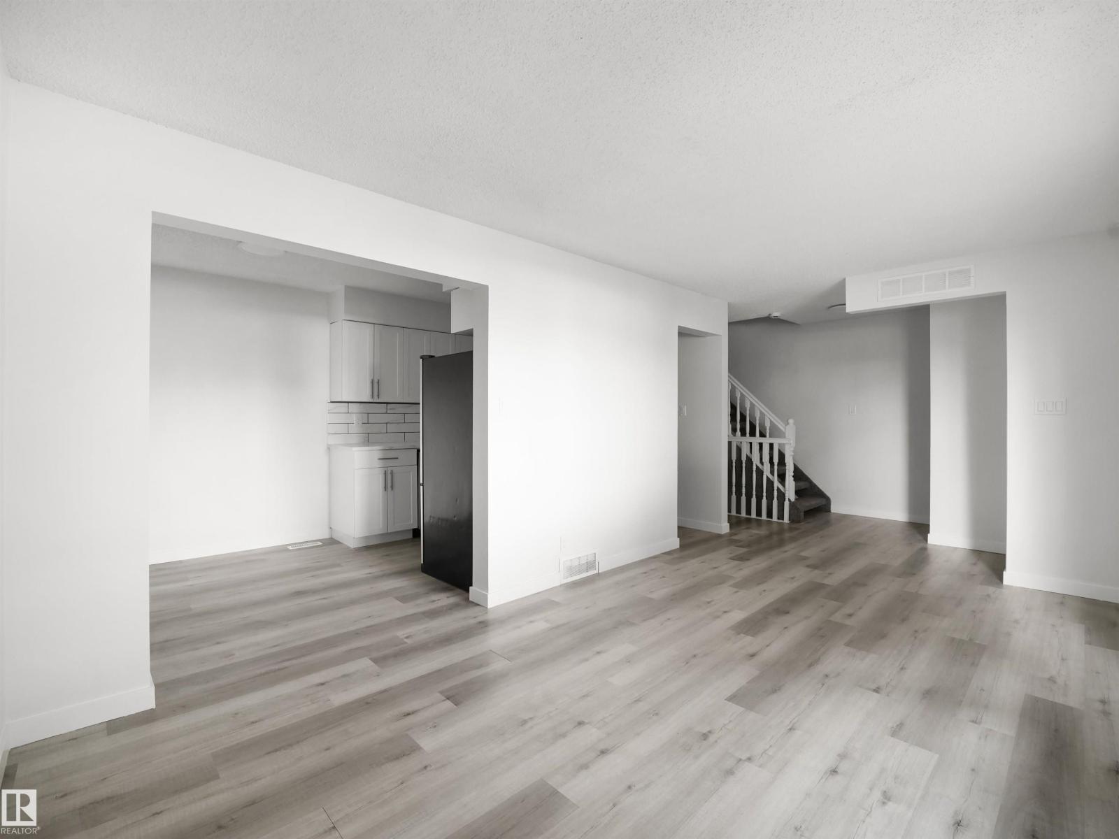 #6 14220 80 ST NW - 6