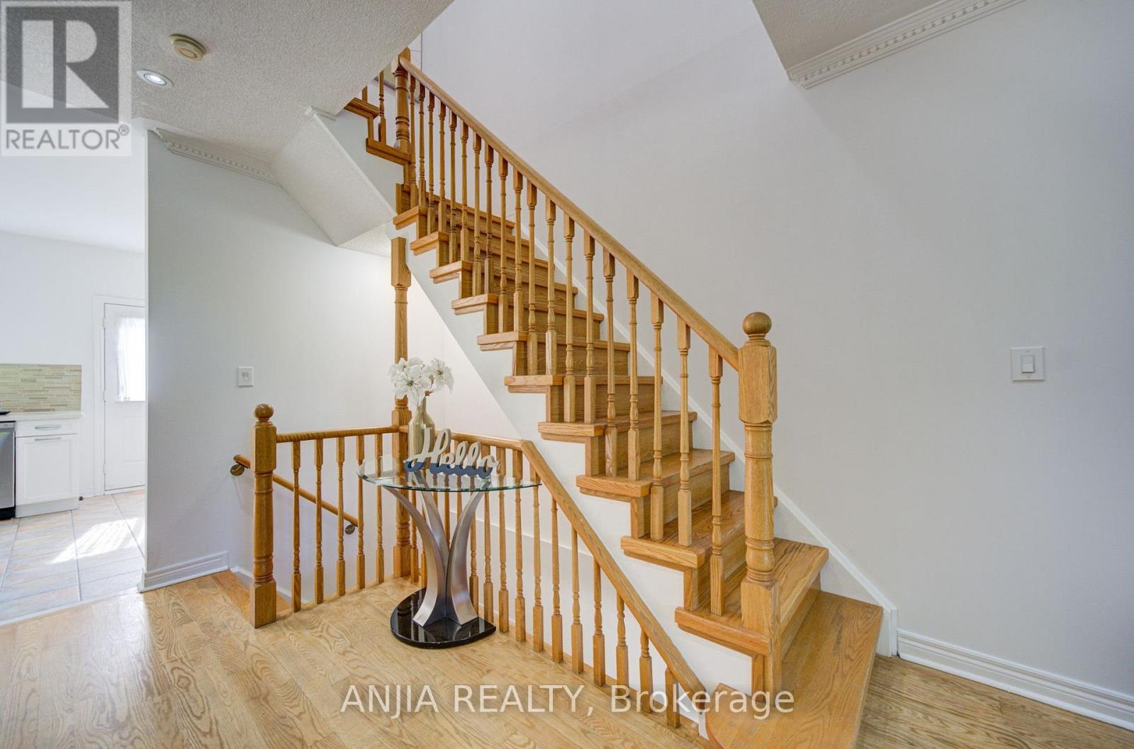 44 POND DRIVE - 12