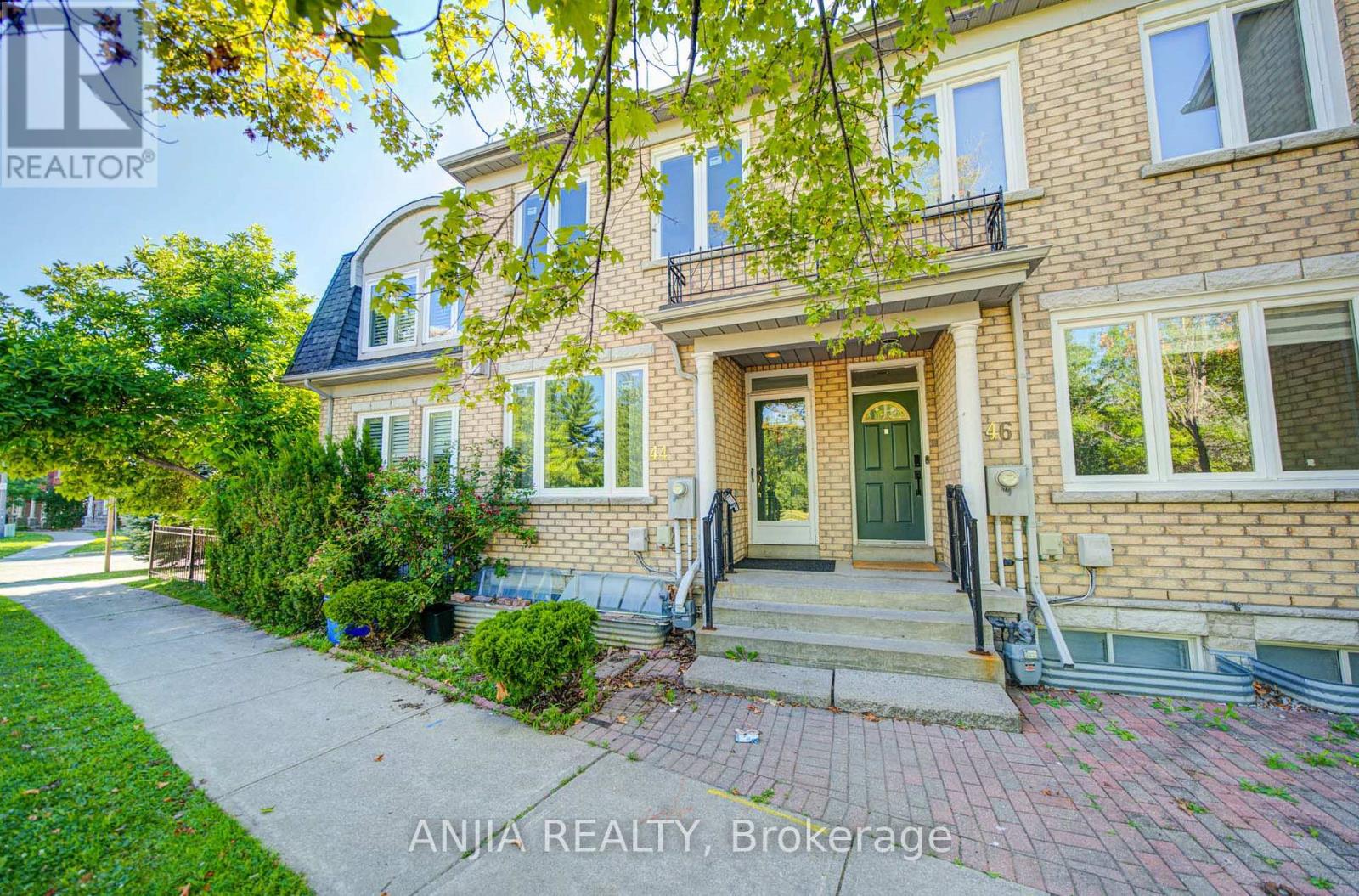 44 POND DRIVE - 2
