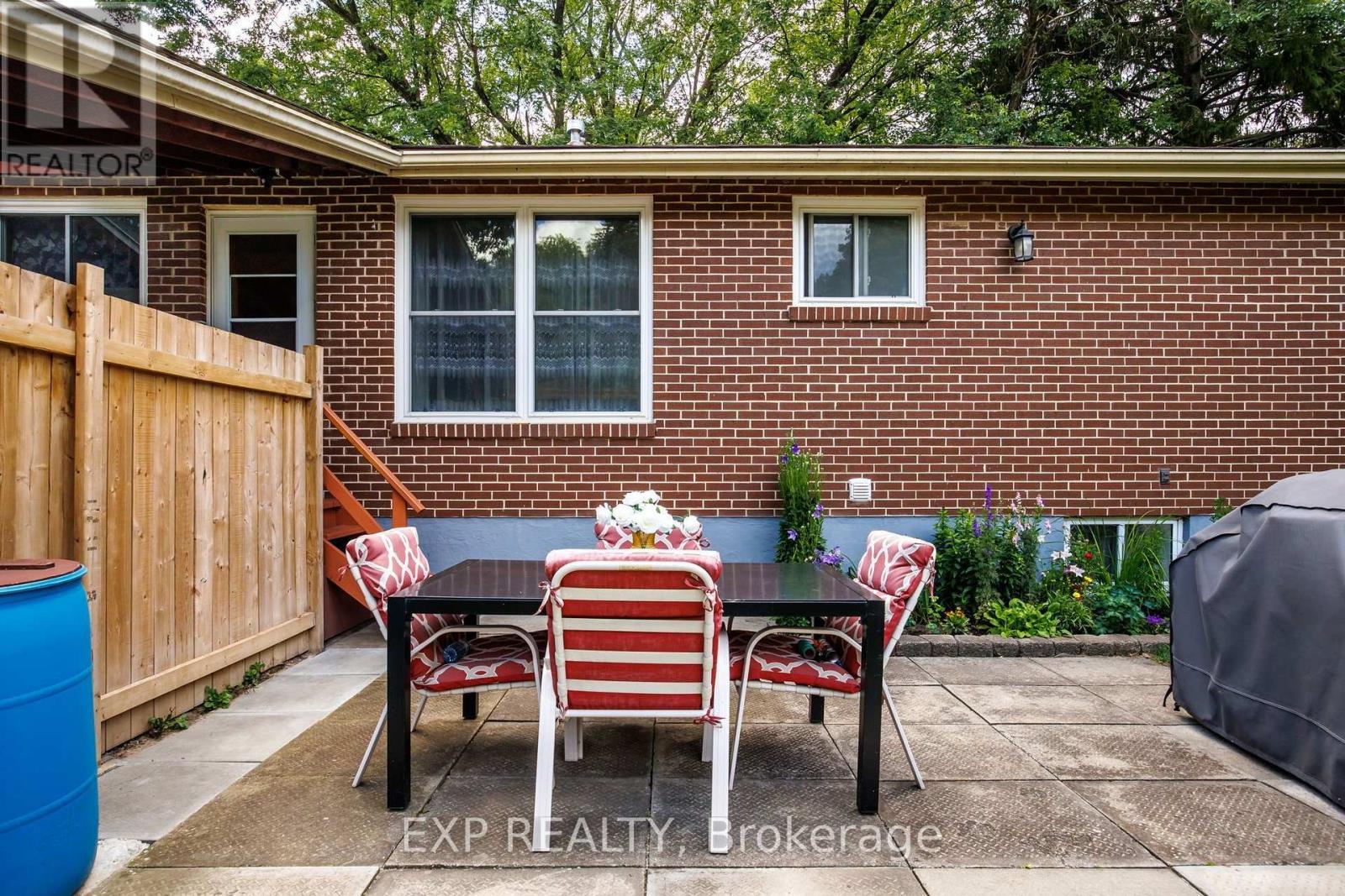 30 HARRISON AVENUE - 32