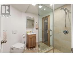 30 Harrison Avenue, Aurora, ON L4G1E1 Photo 27