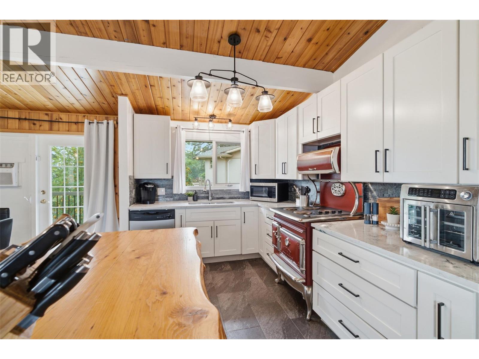 2402 Reid Avenue - 23