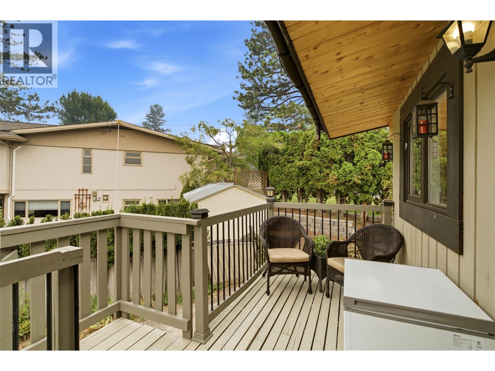 2402 Reid Avenue - 40