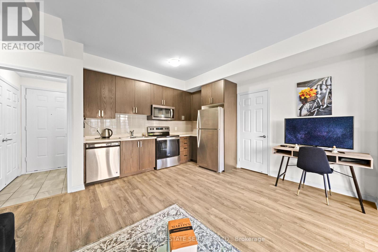 #144 1 BECKENROSE COURT - 12