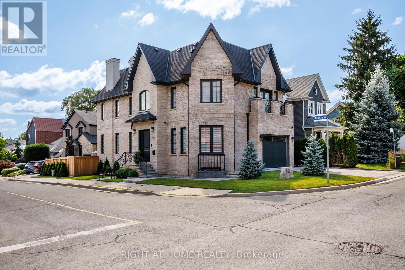 33 THORNDALE AVENUE - 2