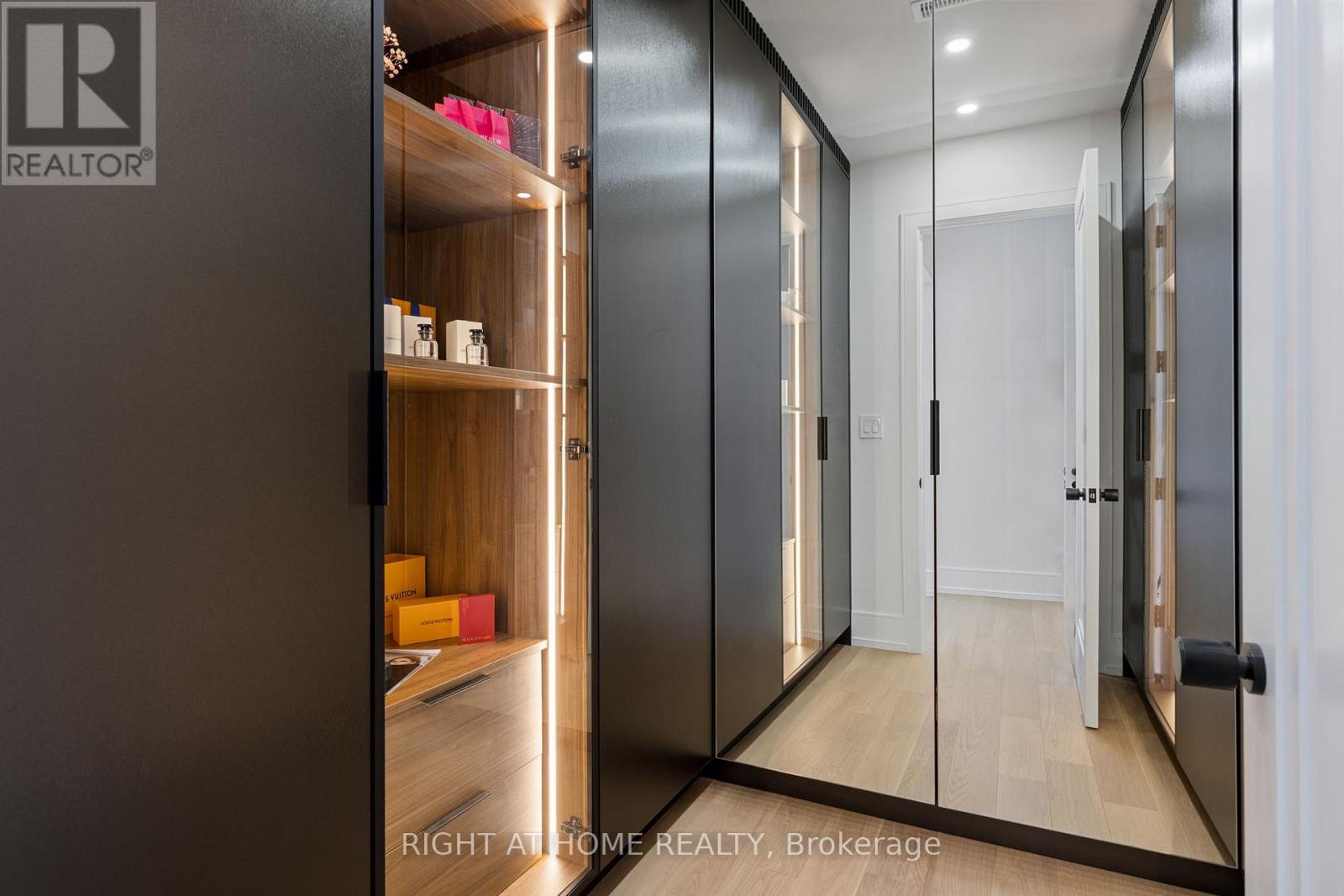 33 THORNDALE AVENUE - Image 28