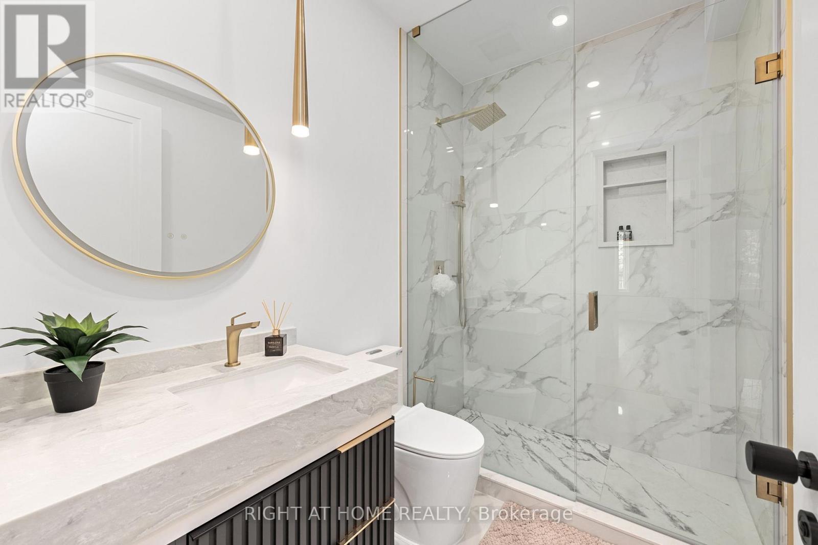 33 THORNDALE AVENUE - Image 30