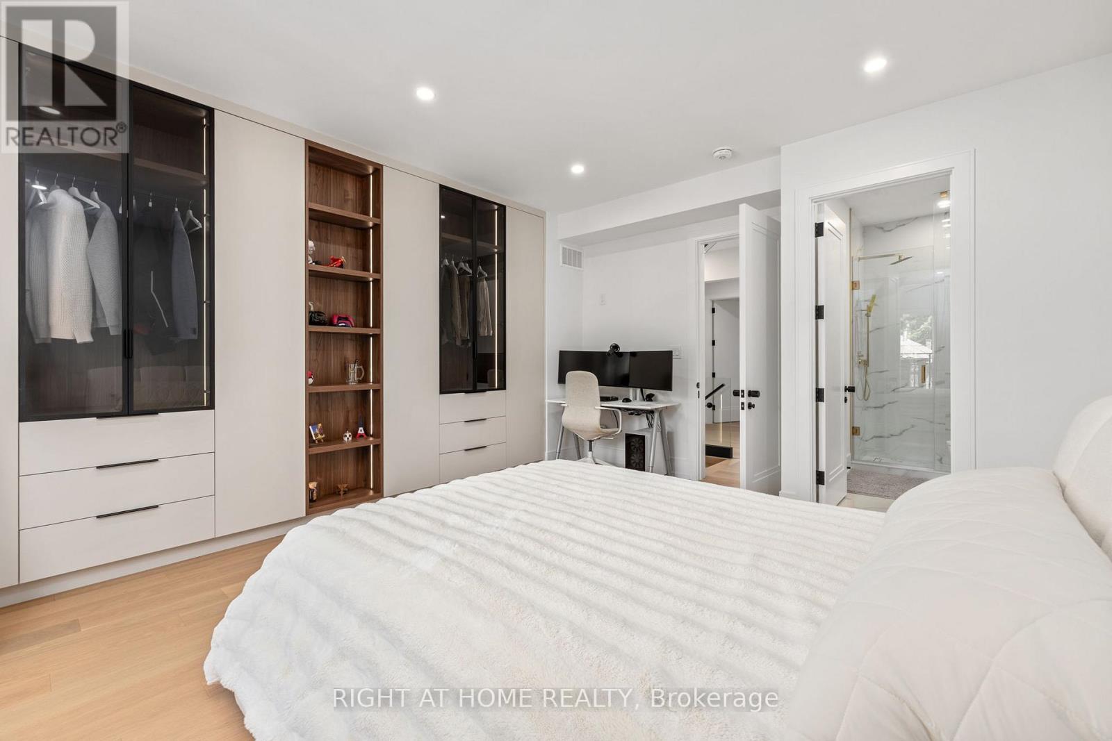 33 THORNDALE AVENUE - Image 34