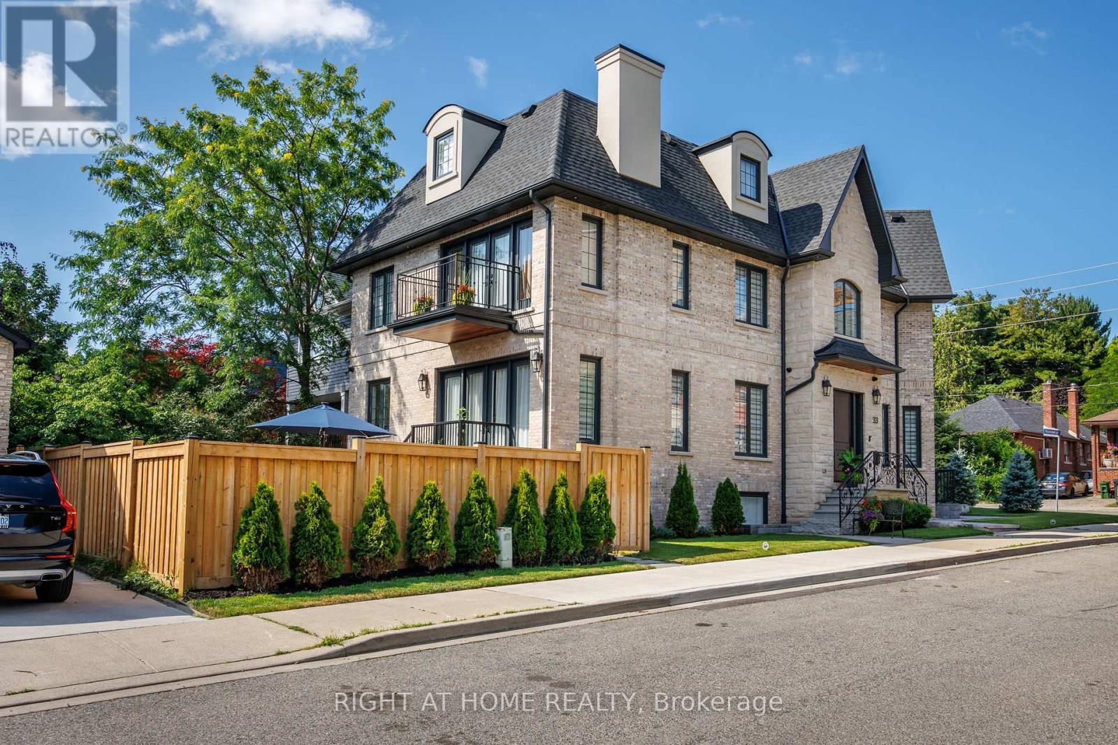 33 THORNDALE AVENUE - Image 5