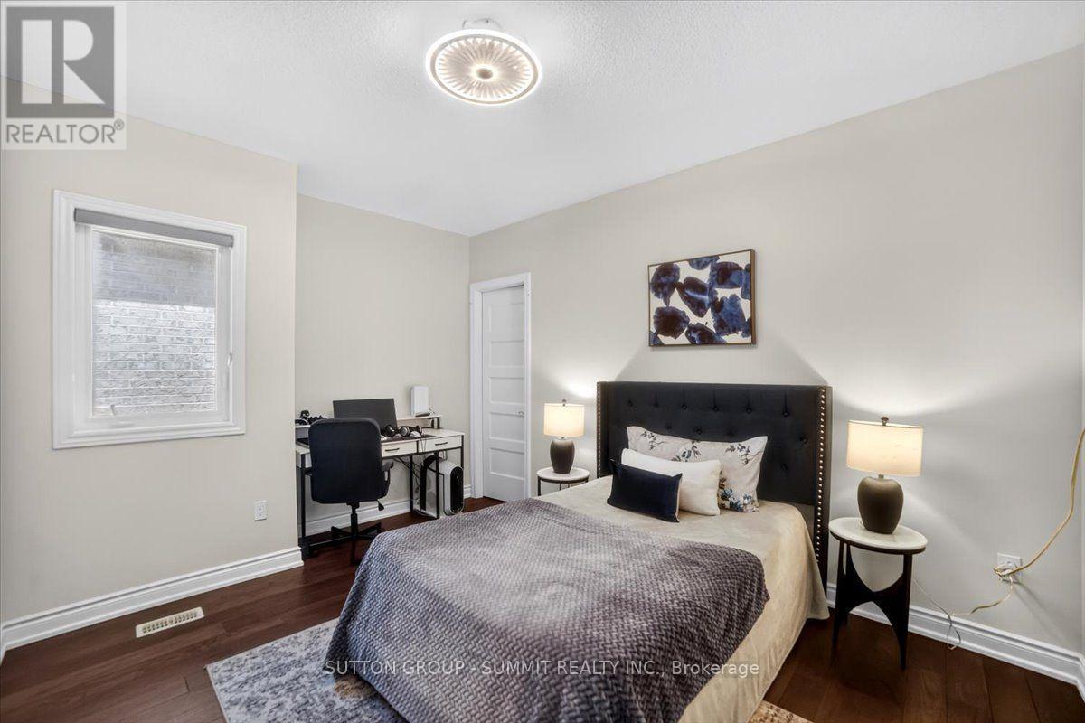 3469 POST ROAD - Image 32