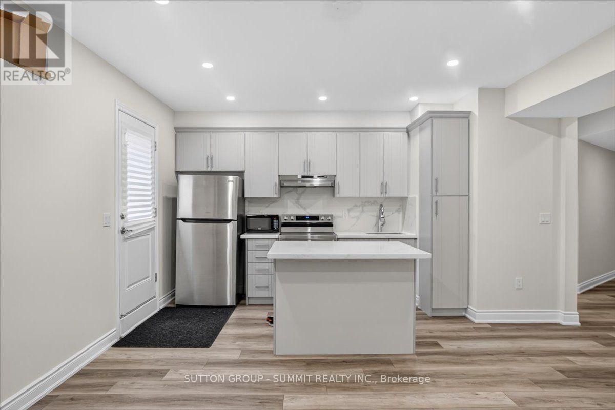 3469 POST ROAD - 38
