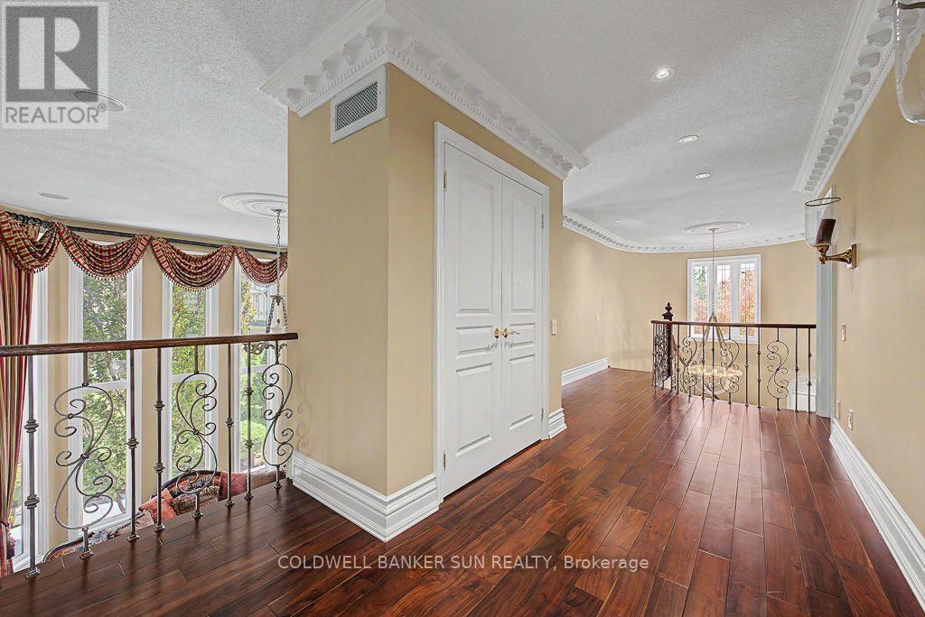 10 PRIDE COURT - Image 33