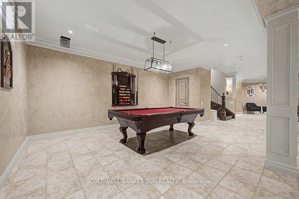 10 PRIDE COURT - Image 37