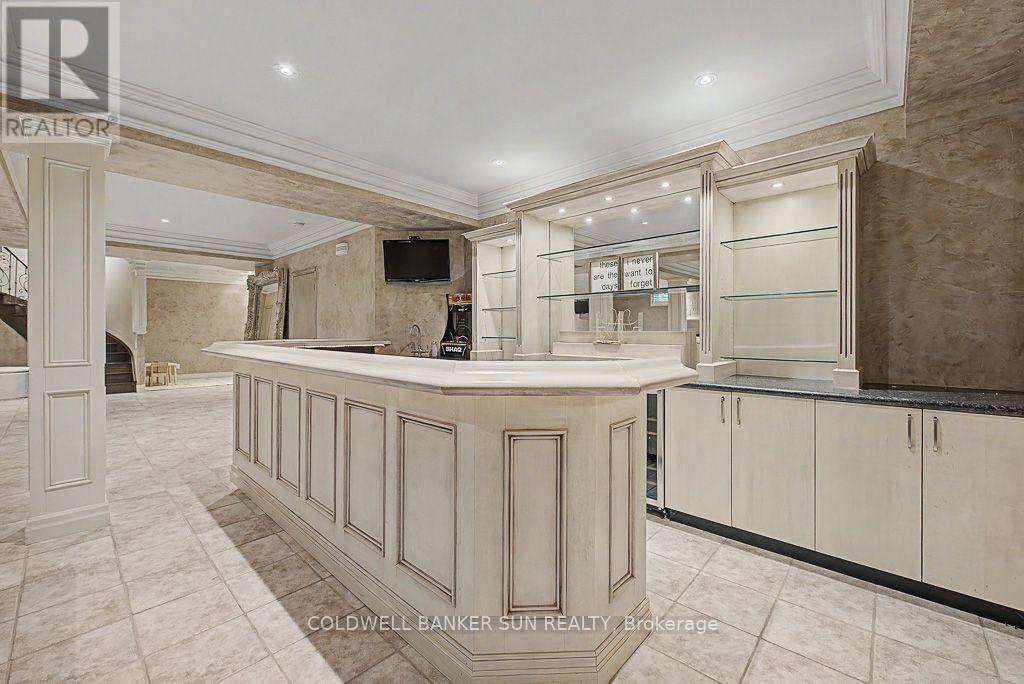 10 PRIDE COURT - Image 39