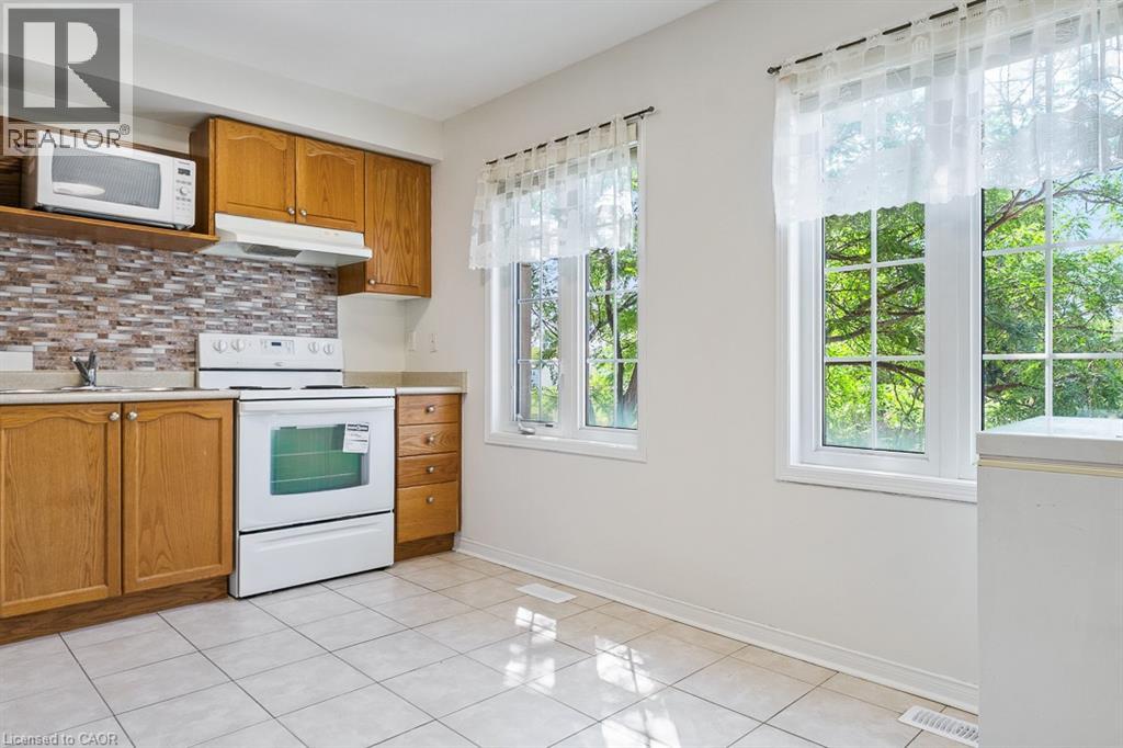 8 JIM BAIRD Mews - 27