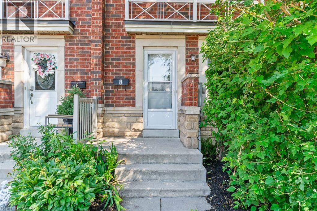 8 JIM BAIRD Mews - 3