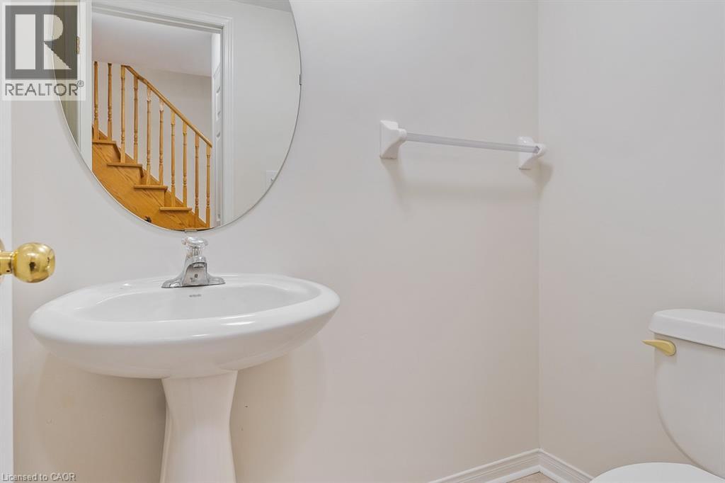 8 JIM BAIRD Mews - 31