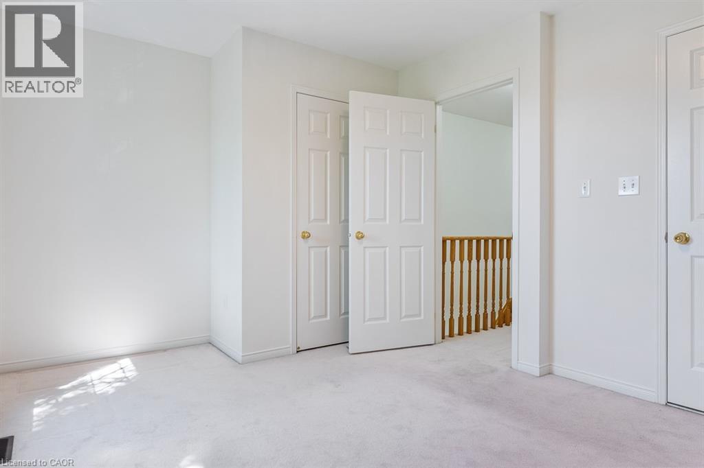 8 JIM BAIRD Mews - 37