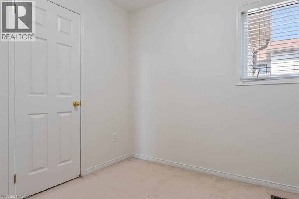 8 JIM BAIRD Mews - 45