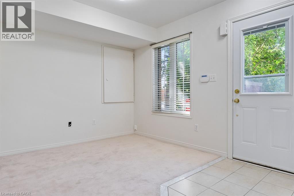 8 JIM BAIRD Mews - 6