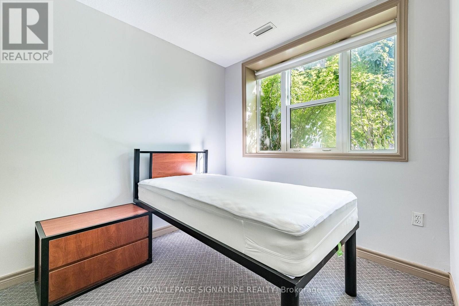 #101 251 LESTER STREET - 28
